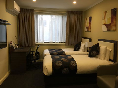 Park Squire Motor Inn & Serviced Apartments - Accommodation 4U 11