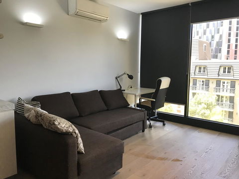 Mel-Uni Village - Accommodation 4U 35