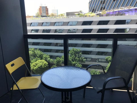 Mel-Uni Village - Accommodation 4U 14