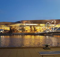 Signature Waterfront Apartments - Accommodation 4U