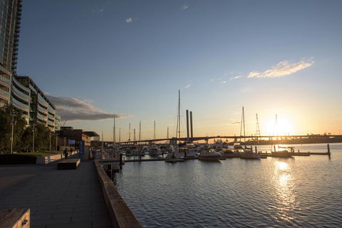 Peppers Docklands - Accommodation 4U 35