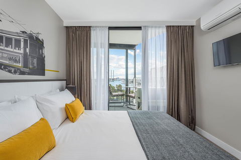 Peppers Docklands - Accommodation 4U 29
