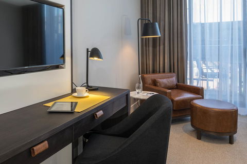 Peppers Docklands - Accommodation 4U 19