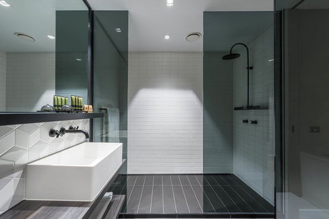 Peppers Docklands - Accommodation 4U 21