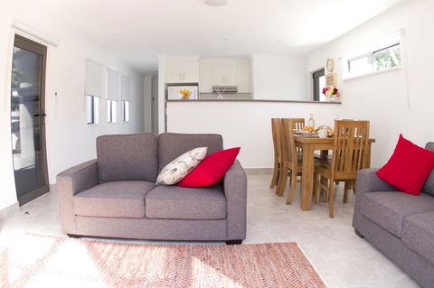 16 King Street - Accommodation 4U 6