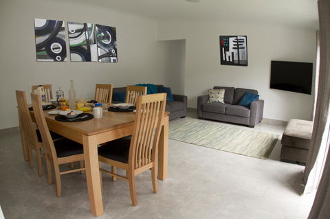 16 King Street - Accommodation 4U 26