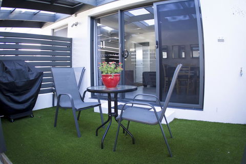 16 King Street - Accommodation 4U 11
