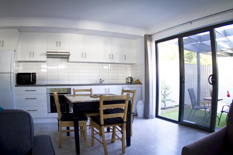 16 King Street - Accommodation 4U 13