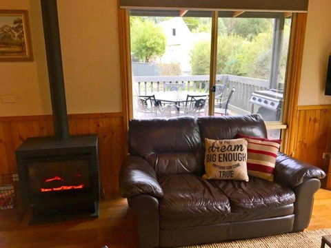 Kangurra Holiday House - Accommodation 4U 24