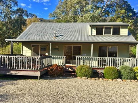 Kangurra Holiday House - Accommodation 4U 0