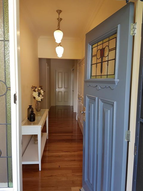 Healesville House - Fig Tree House - Accommodation 4U 3