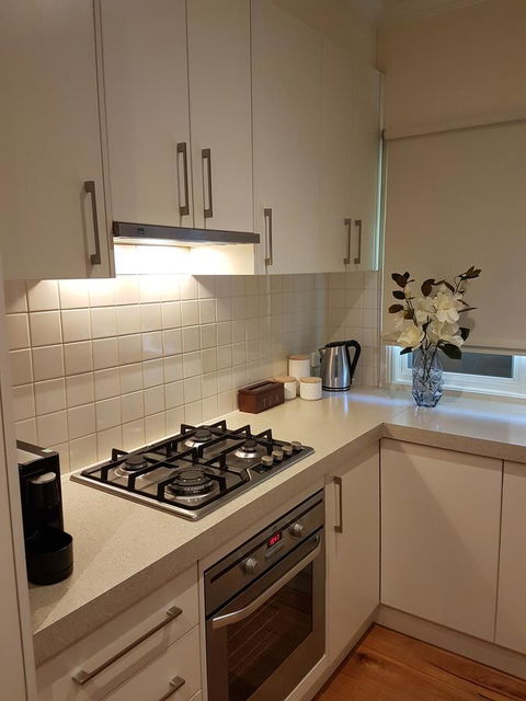 Healesville House - Fig Tree House - Accommodation 4U 4