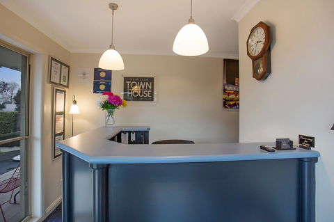 Hamilton Townhouse Motel - Accommodation 4U 12