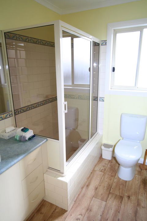 Hamilton Townhouse Motel - Accommodation 4U 5