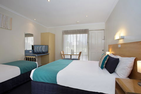 Hamilton Townhouse Motel - Accommodation 4U 10