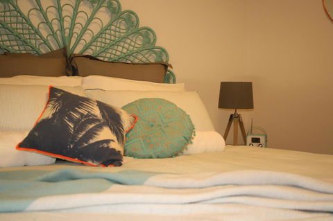 4 Autumn Grove - Accommodation 4U 9