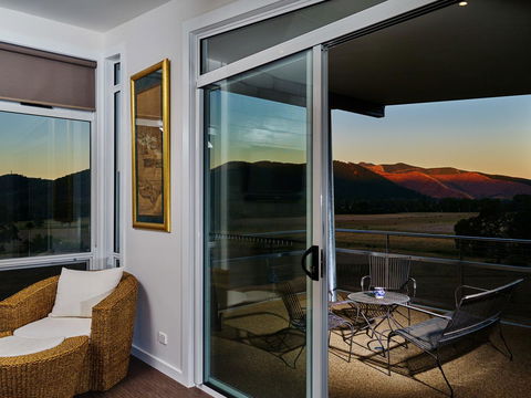 Panoramia Villas - Accommodation 4U 8