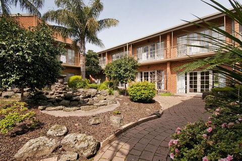 Quality Hotel Melbourne Airport - Accommodation 4U 14