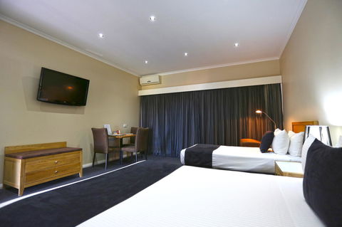 Quality Hotel Melbourne Airport - Accommodation 4U 24