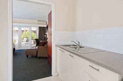 Quality Hotel Melbourne Airport - Accommodation 4U 16