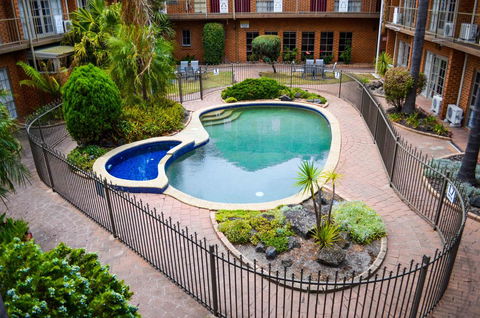 Quality Hotel Melbourne Airport - Accommodation 4U 8