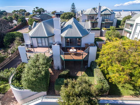 7 & 8 Monte Vista Sorrento - Accommodation 4U 0