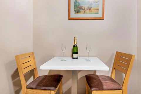 Punt Road Apartment Hotel - Accommodation 4U 17