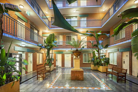 Punt Road Apartment Hotel - Accommodation 4U 19
