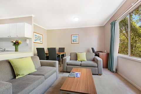 Punt Road Apartment Hotel - Accommodation 4U 9