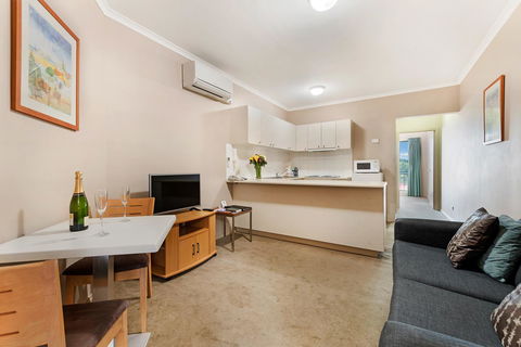 Punt Road Apartment Hotel - Accommodation 4U 13