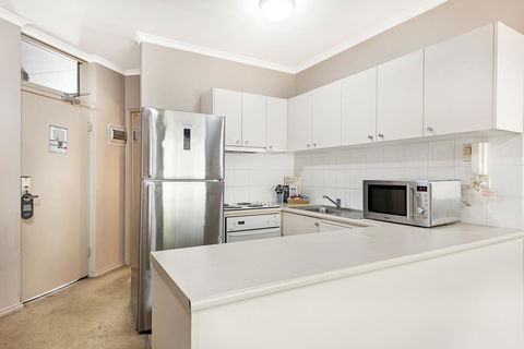 Punt Road Apartment Hotel - Accommodation 4U 1