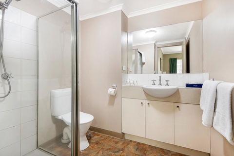 Punt Road Apartment Hotel - Accommodation 4U 7