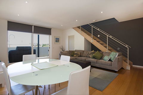 Sorrento Chic - Accommodation 4U 10