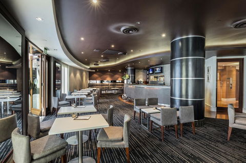 Quay West Suites Melbourne - Accommodation 4U 18