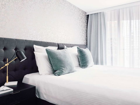 Quay West Suites Melbourne - Accommodation 4U 35
