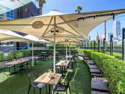 Quay West Suites Melbourne - Accommodation 4U 25