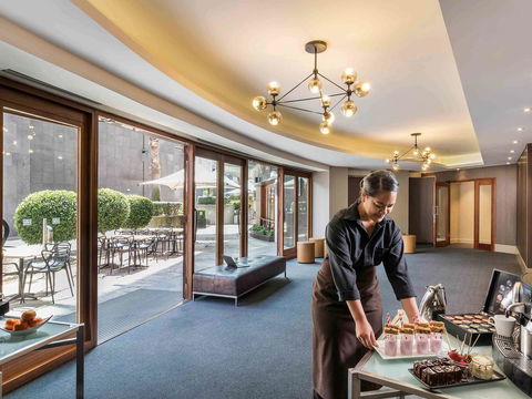 Quay West Suites Melbourne - Accommodation 4U 30