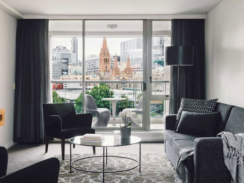 Quay West Suites Melbourne - Accommodation 4U 1