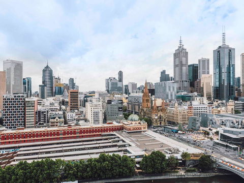 Quay West Suites Melbourne - Accommodation 4U 44