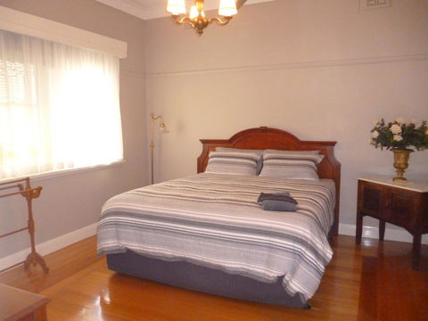 HogmortHomes Neale Street - Accommodation 4U 2