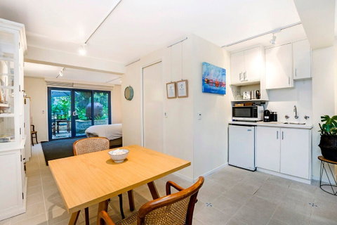 The Waterfront Apartment - Accommodation 4U 8