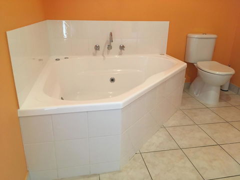 Lakeside At Mallacoota - Accommodation 4U 30