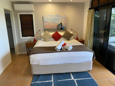 The Boathouse - Accommodation 4U 0