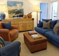 The Dewhurst - Sophisticated Entire CBD Apartment - Accommodation 4U
