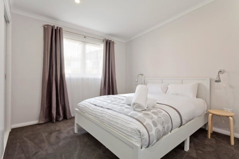 The Elements West - Jindabyne - Accommodation 4U 3