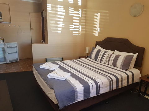The Flinders Hotel Motel Port Augusta - Accommodation 4U 0