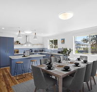 The Gathering Ground - spacious entertainer in Toowoomba City - Accommodation 4U
