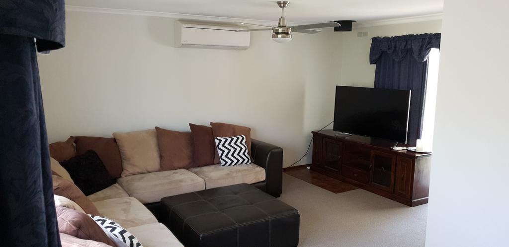 Gapsted VIC Accommodation 4U