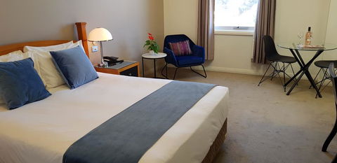 The Grand Motel - Accommodation 4U 2