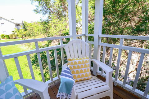 The Guest House At Raffertys Resort - Accommodation 4U 0